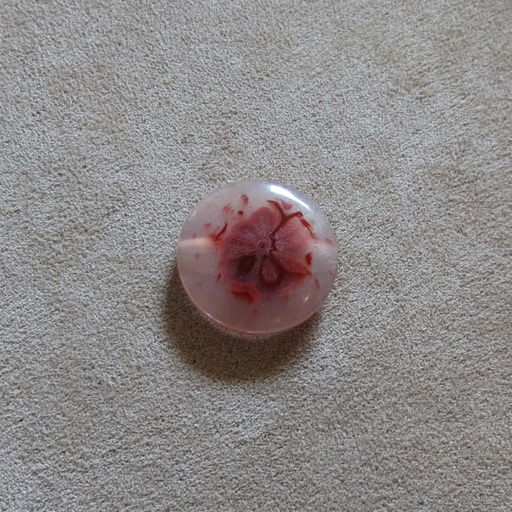Rund halvblank knapp - Abstrak Blomst Gjennomsiktig - Rødbrun