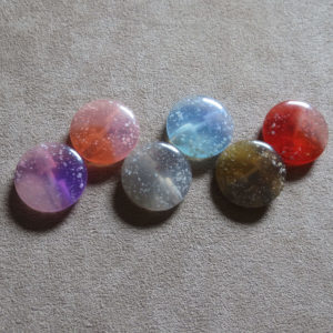 Knapper "Farger og fnugg" 23mm